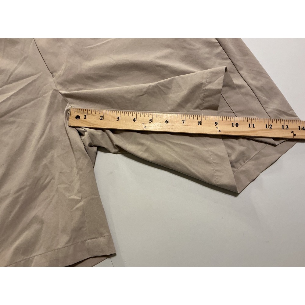 Peter Millar Crown Crafted Mens 38 Khaki Tan Performance Golf Shorts Preppy - Picture 8 of 8